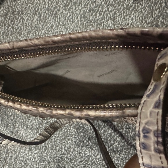 Brahmin mini bag with duster. - Picture 4 of 9